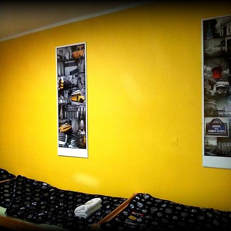 Hostel Puzzle - Jezyce Poznań Extérieur photo