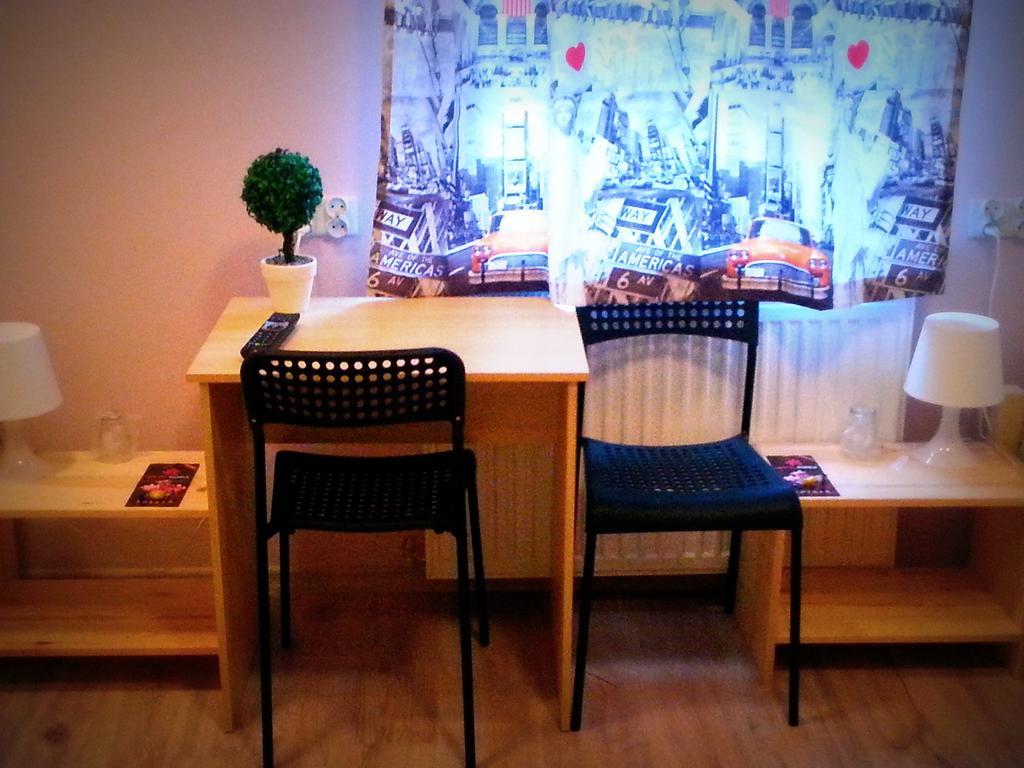 Hostel Puzzle - Jezyce Poznań Extérieur photo