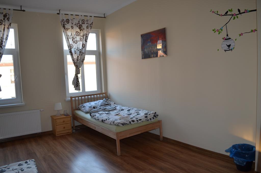 Hostel Puzzle - Jezyce Poznań Extérieur photo