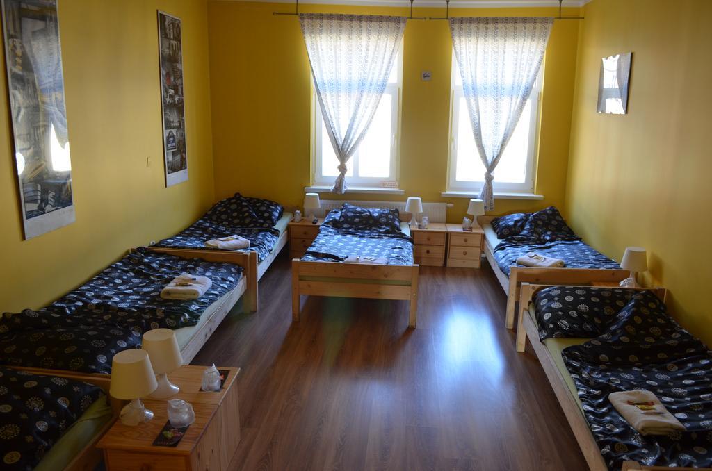 Hostel Puzzle - Jezyce Poznań Extérieur photo