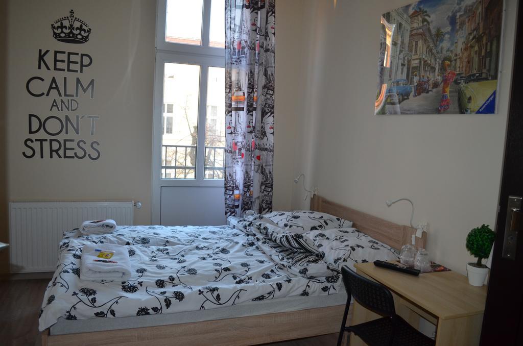 Hostel Puzzle - Jezyce Poznań Extérieur photo